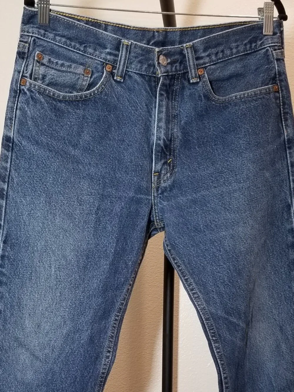 Levi's 505 Mens 32x32 Regular Fit Straight Leg Jeans Medium Wash Retro Street